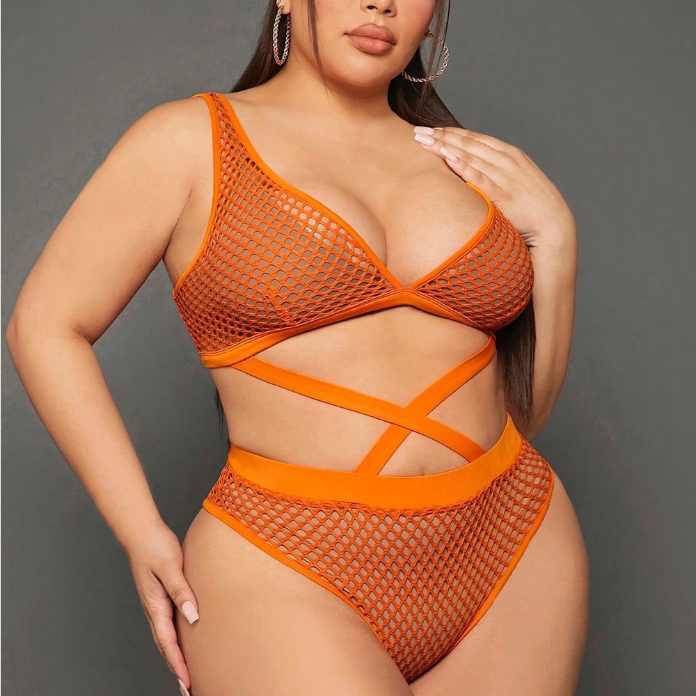 Intimate Sleepwear - Picture 7 of 7
